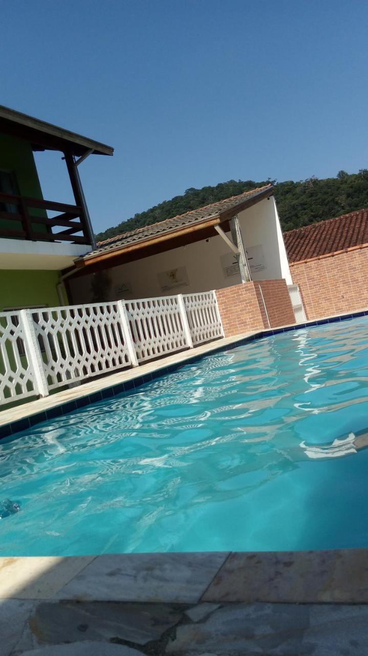 Hotel Montanhas Bem Te VI Caraguatatuba Zewnętrze zdjęcie
